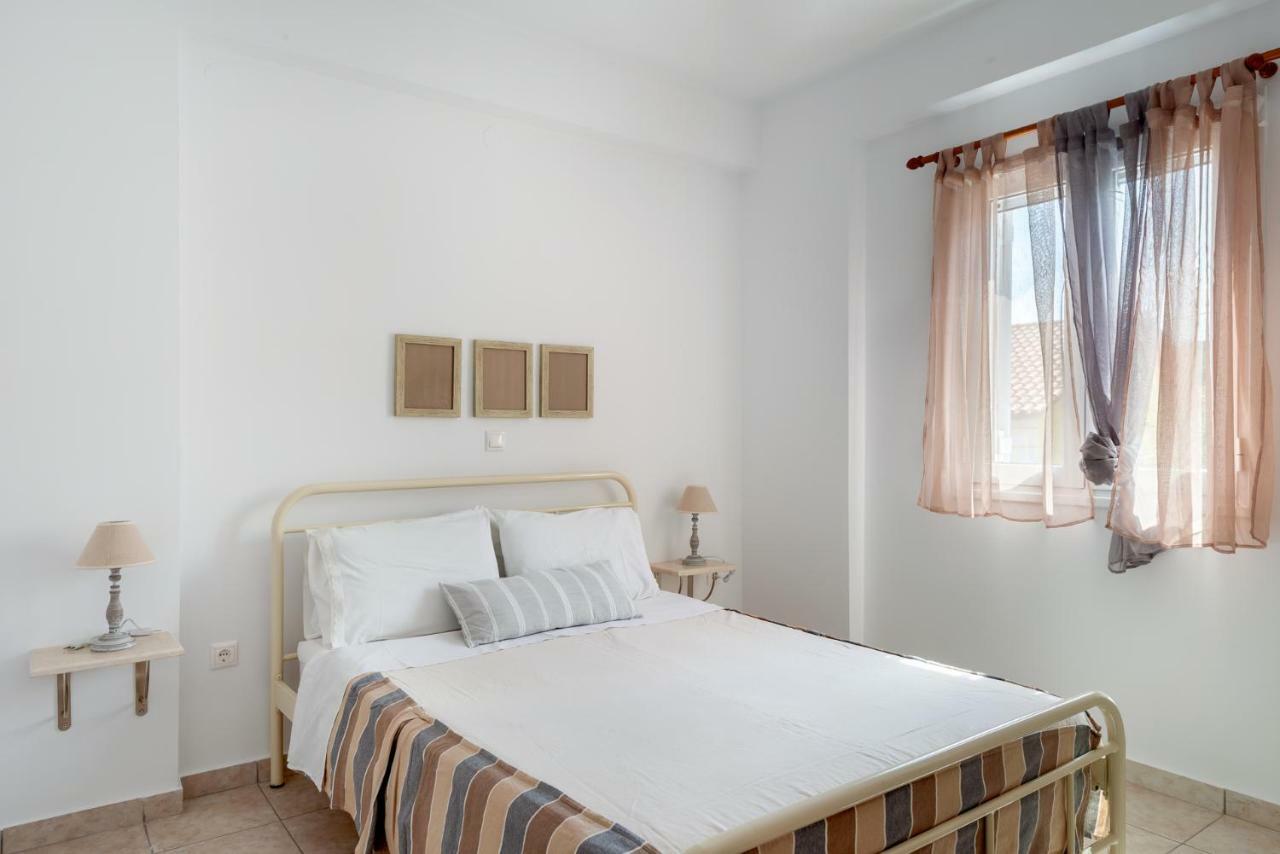 Pernari Apartments Spartià Exterior foto
